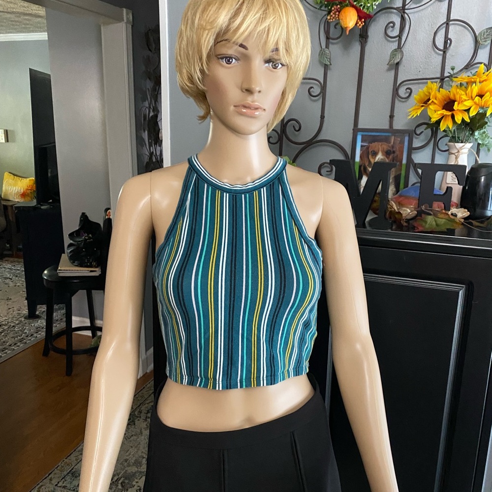 Express Crop Top SZ SM